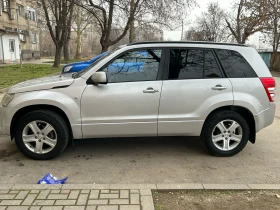     Suzuki Grand vitara 2.0 i 