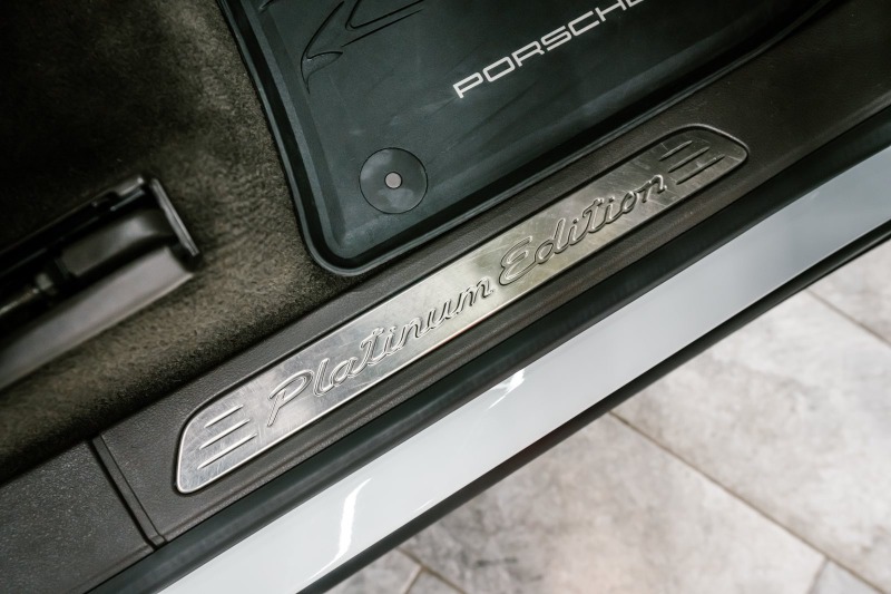 Porsche Cayenne 3.6 PLATINUM Edition, снимка 15 - Автомобили и джипове - 44466188