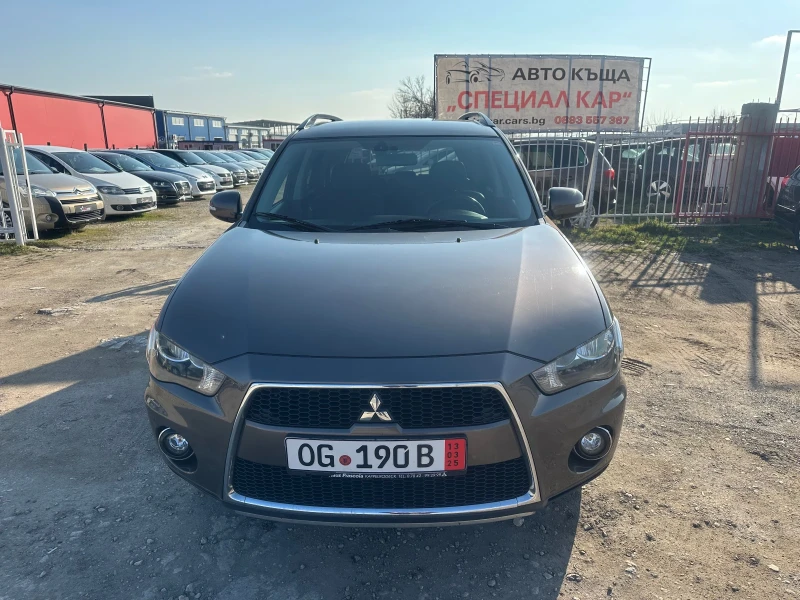 Mitsubishi Outlander 2.2 DiD, снимка 2 - Автомобили и джипове - 49363250