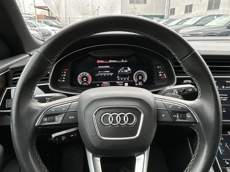 Audi Q8 QUATTRO * PROGRESSIV * LED * NAVI * ПОДГРЕВ * PANO, снимка 11 - Автомобили и джипове - 53418944