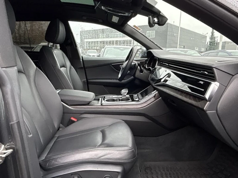 Audi Q8 QUATTRO * PROGRESSIV * LED * NAVI * ПОДГРЕВ * PANO, снимка 8 - Автомобили и джипове - 53418944