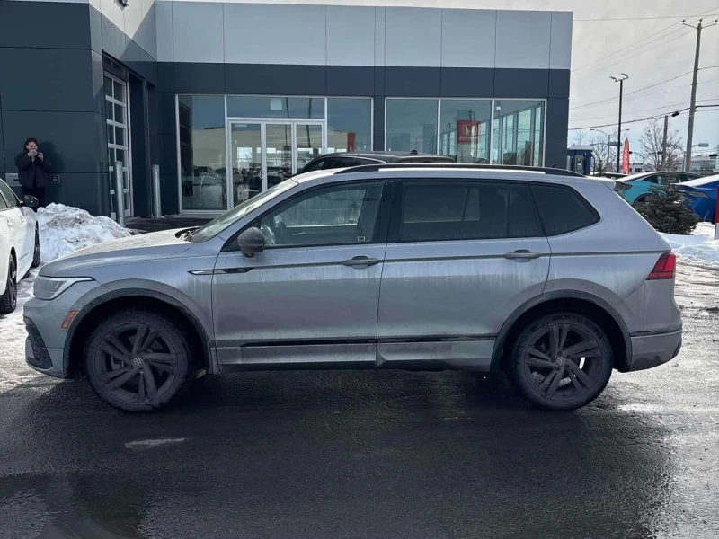 VW Tiguan * Comfortline R Line Black Edition * CARFAX * ЦЕНА, снимка 2 - Автомобили и джипове - 53597266