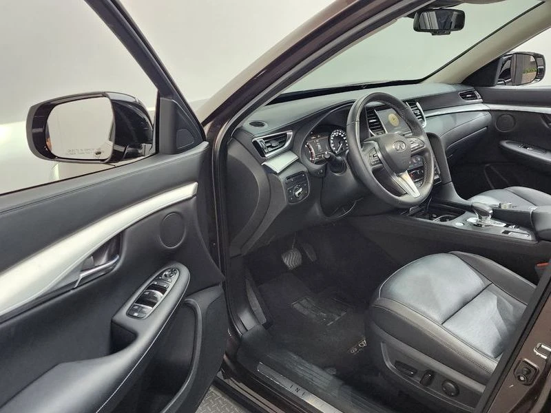 Infiniti QX50 2.0 Automatic, снимка 6 - Автомобили и джипове - 55597715