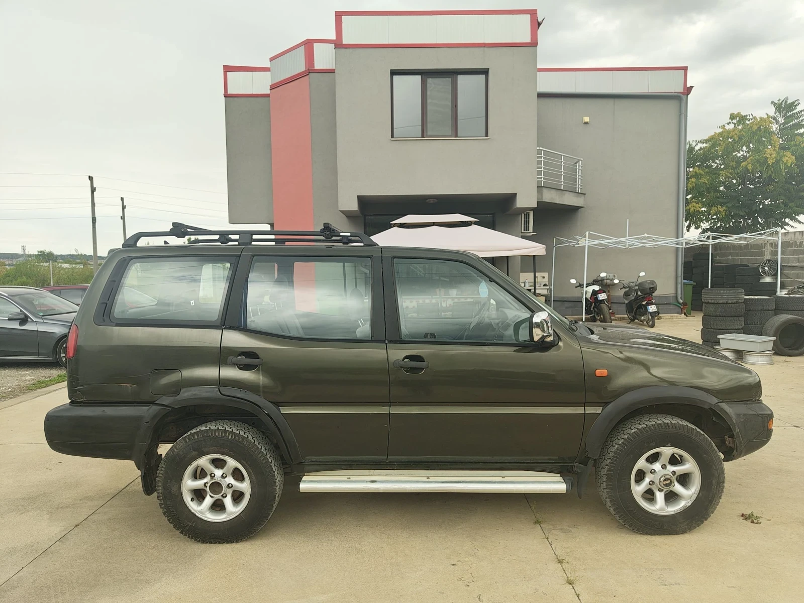Ford Maverick 2.7 TDI + 7 МЕСТА + КЛИМАТИК  - изображение 8