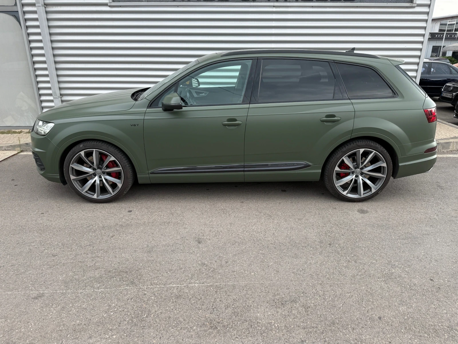 Audi SQ7 4.0 V8T+ S-line+ MATRIX+ 7места+ Кожа+ Панорама+ П - изображение 2