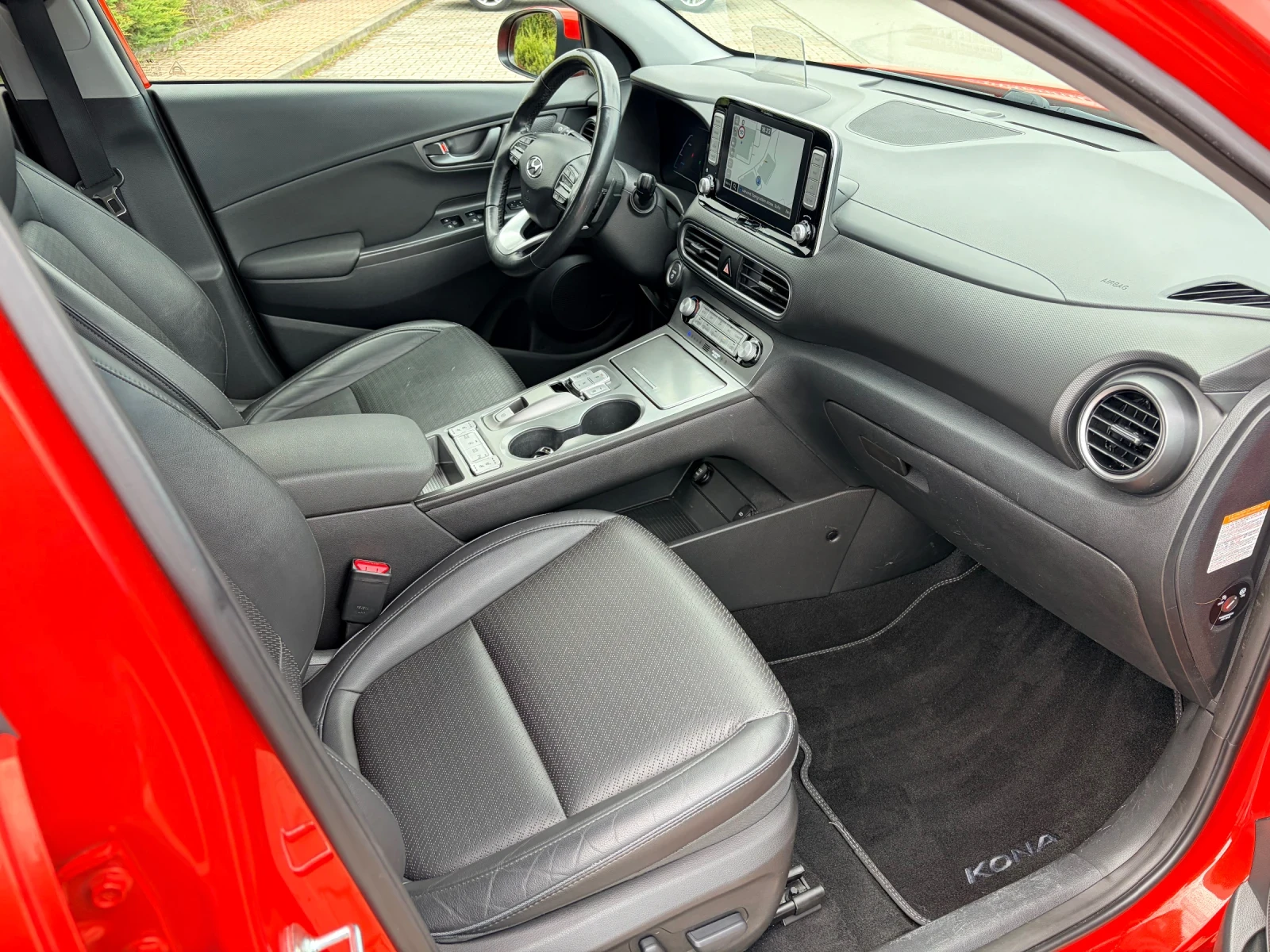 Hyundai Kona 64kw 204 kc PREMIUM FUL FUL FUL!! , снимка 6 - Автомобили и джипове - 54044922