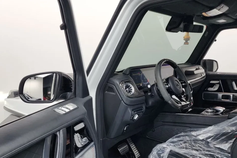 Mercedes-Benz G 63 AMG BRABUS 800/AKRAPOVIC/BURM/360/PANO/001MC, снимка 9 - Автомобили и джипове - 54219431