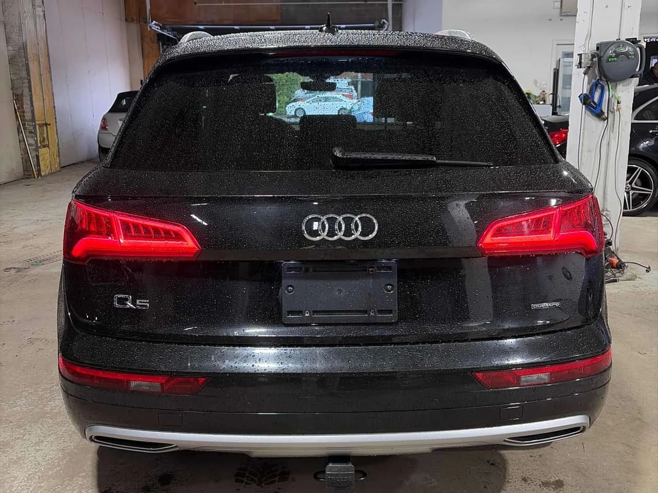Audi Q5 Technik  CARFAX, снимка 4 - Автомобили и джипове - 54641789