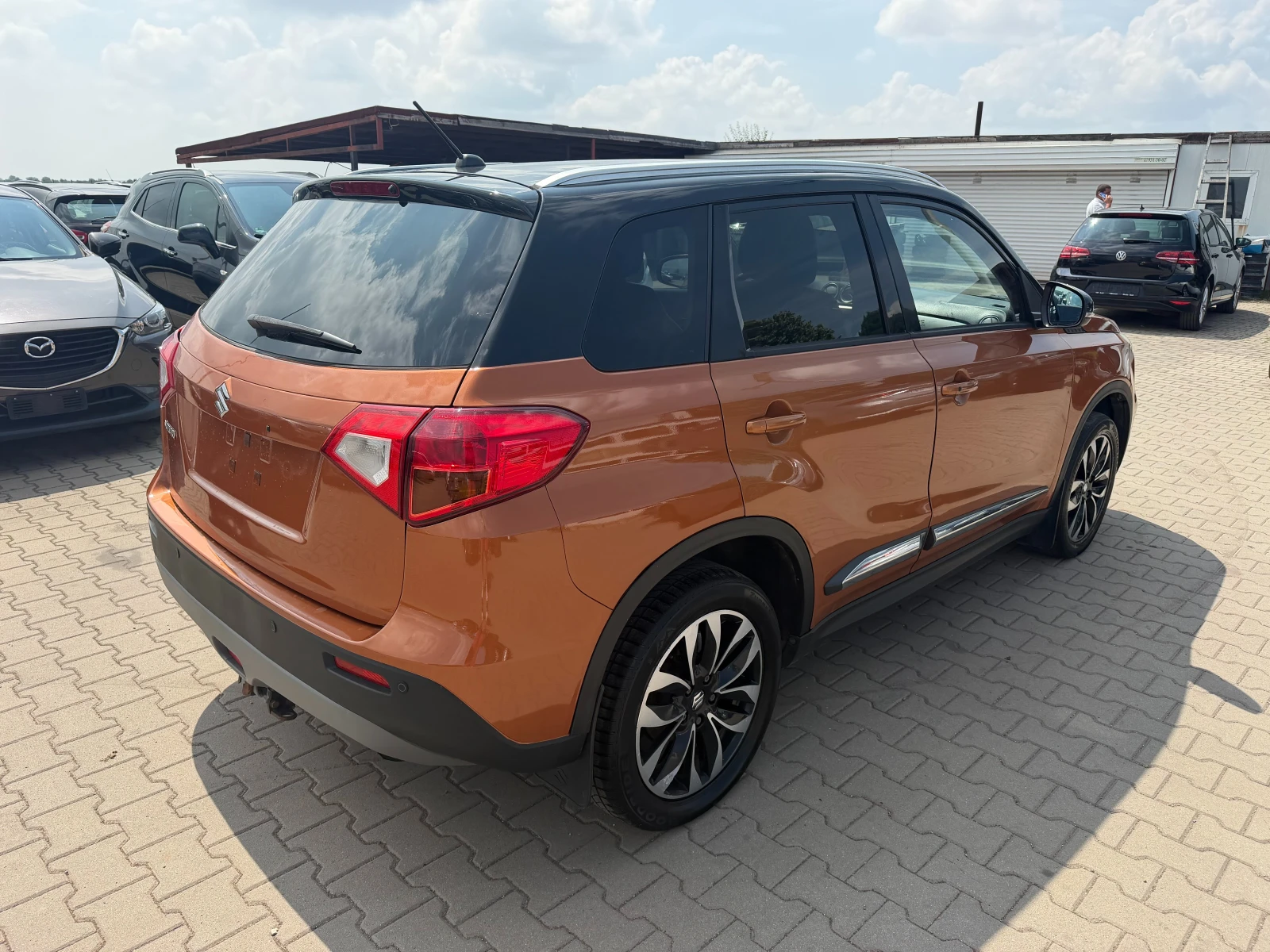 Suzuki Vitara 1.6DDiS 4X4 NAVI/KOJA/KAMERA EURO 6 | Mobile.bg � ����������� 6