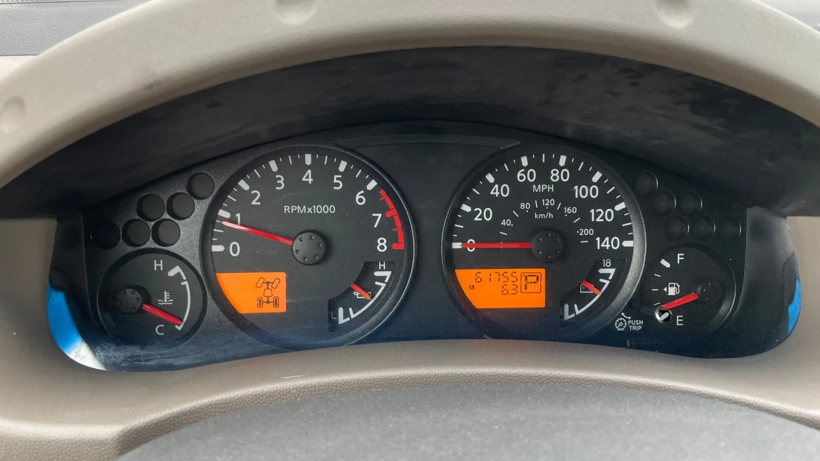 Nissan Xterra, снимка 11 - Автомобили и джипове - 55400943