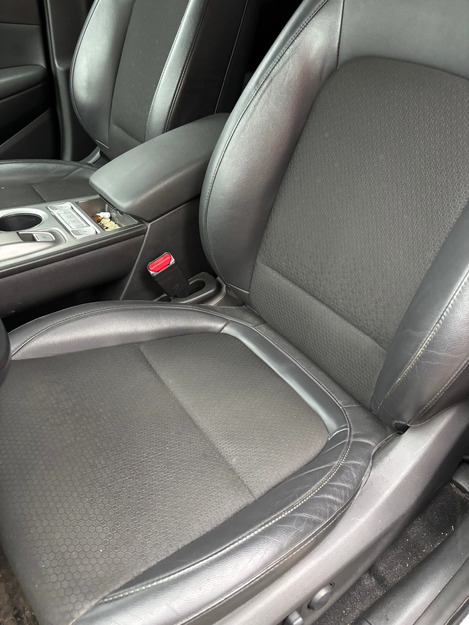 Hyundai Kona, снимка 4 - Автомобили и джипове - 56659537