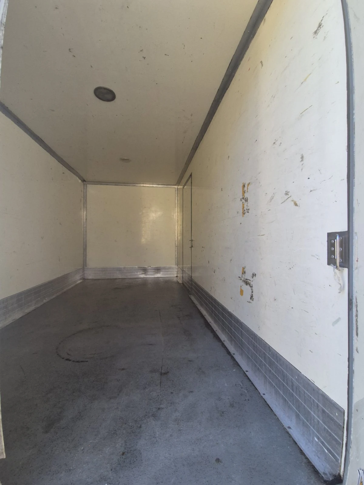 Mercedes-Benz Sprinter само термо фургон - изображение 6