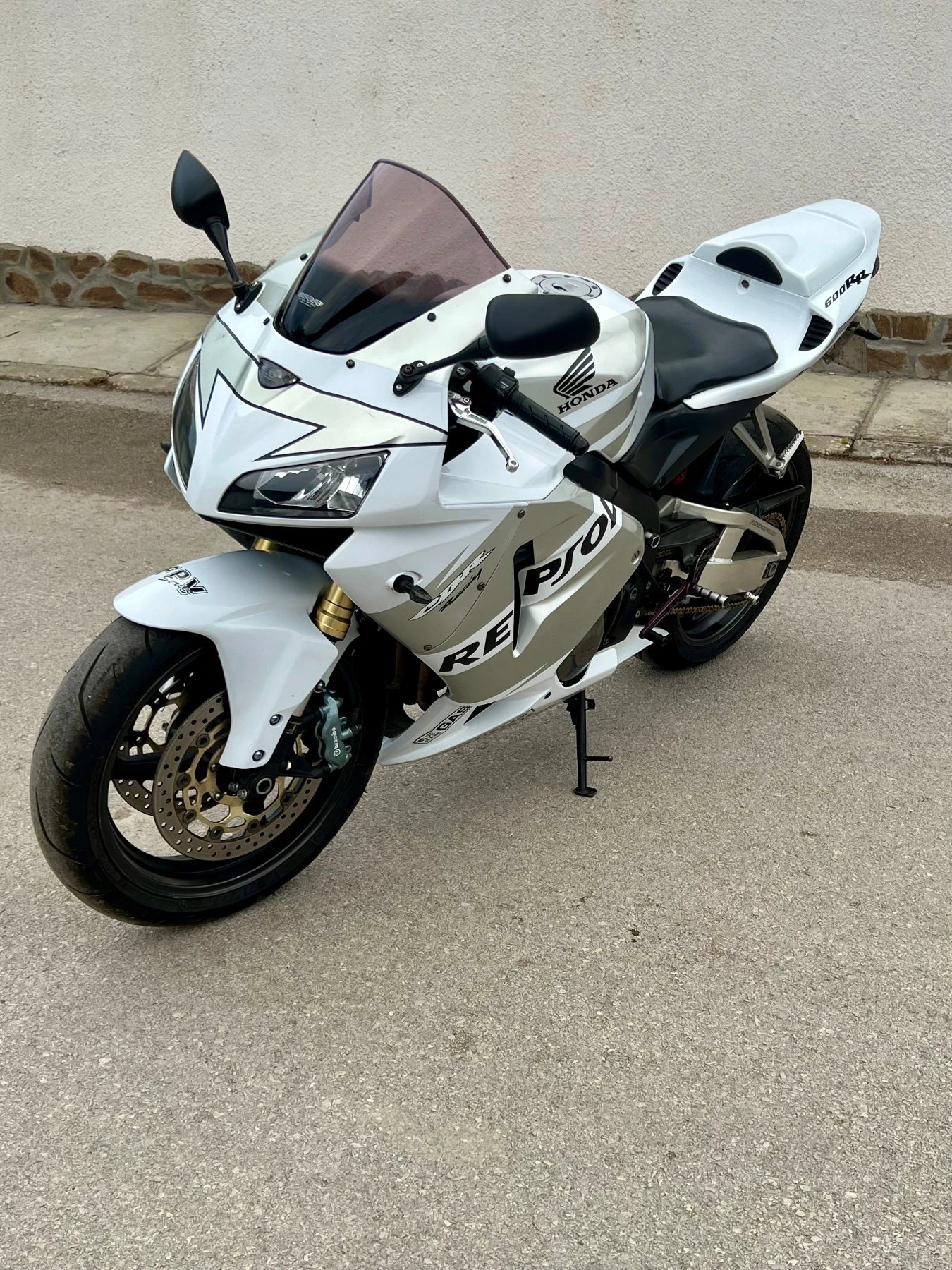 Honda Cbr 600 RR White Silver Repsol, снимка 6 - Мотоциклети и мототехника - 54729999