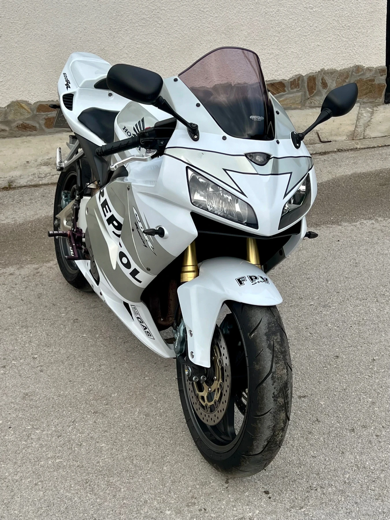 Honda Cbr 600 RR White Silver Repsol, снимка 7 - Мотоциклети и мототехника - 54729999