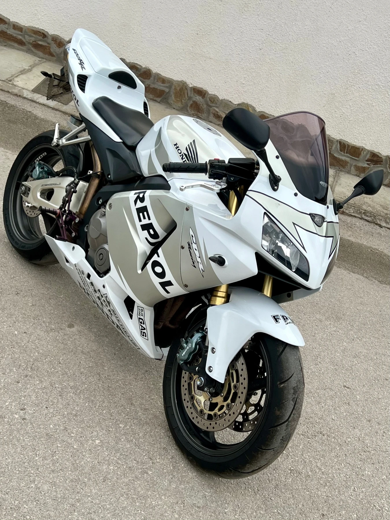 Honda Cbr 600 RR White Silver Repsol