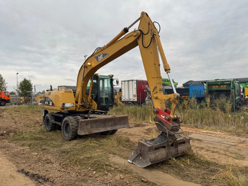 Багер Cat М 315 С, снимка 2 - Индустриална техника - 52106956