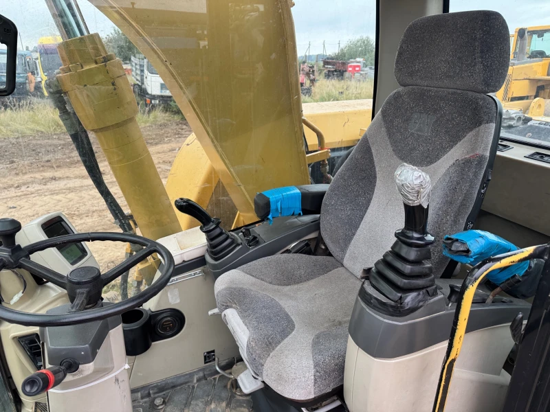 Багер Cat М 315 С, снимка 14 - Индустриална техника - 52106956