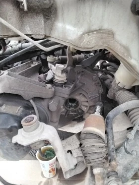 Скоростна кутия за клио 2012г., снимка 2