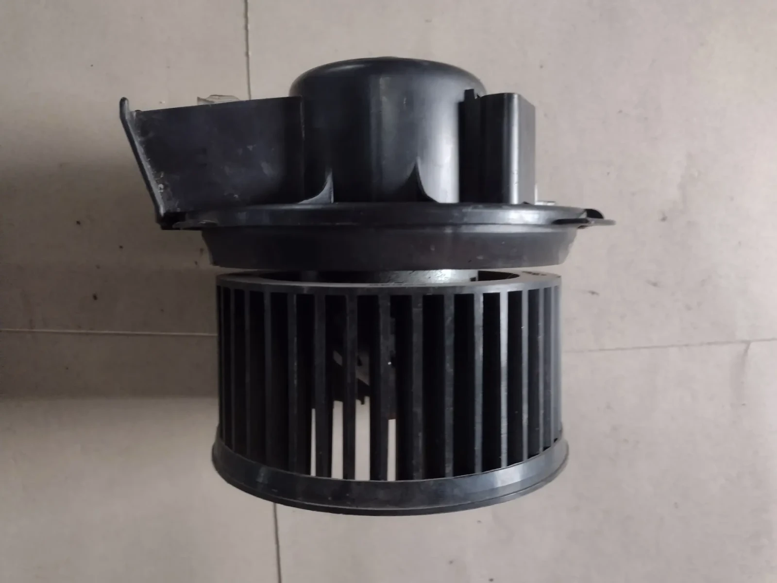 B6830     Peugeot 307  BEHR  B6830 | Mobile.bg   1