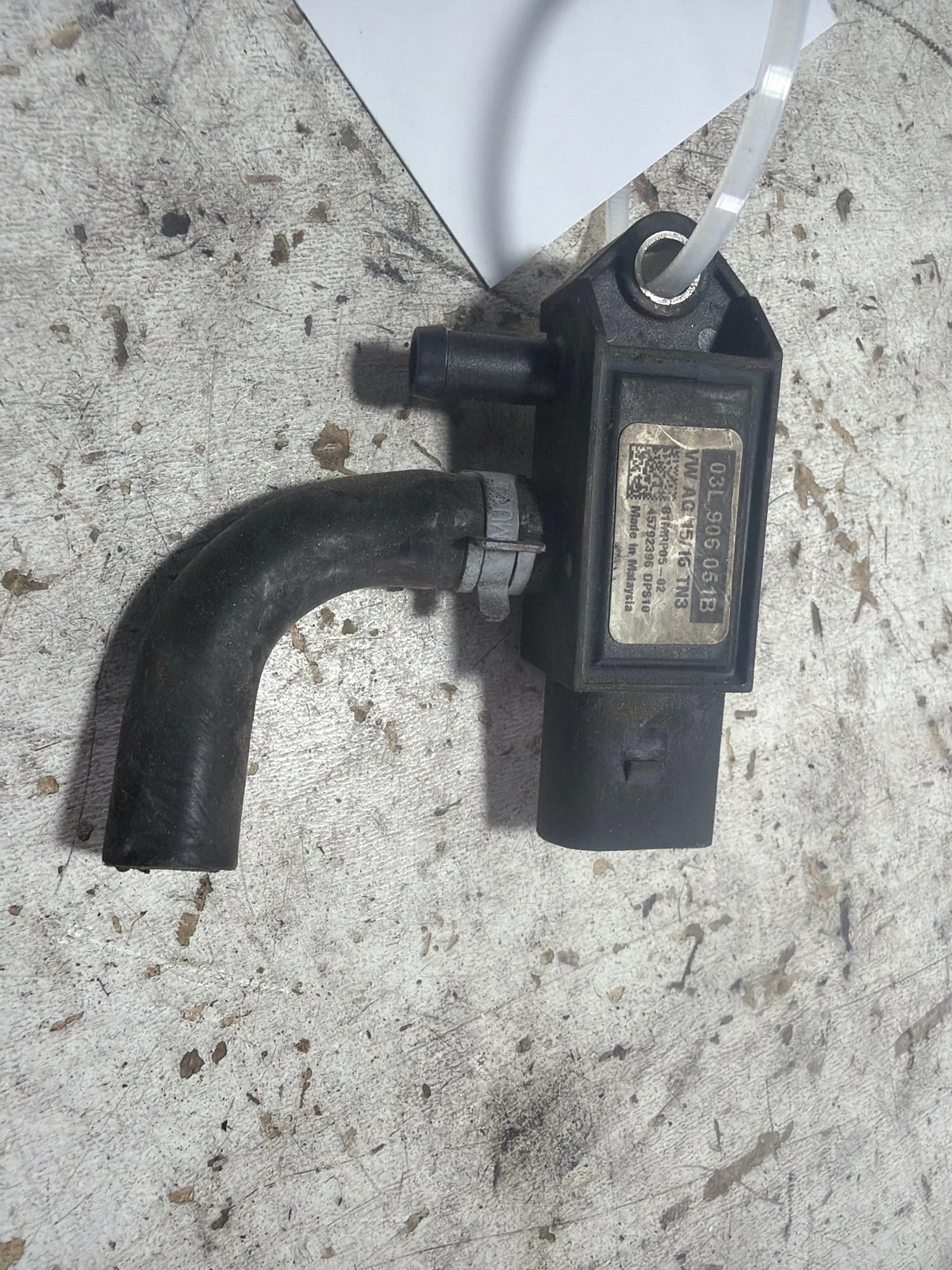 датчик Ауди 03L906051B А4 2.0 TDI