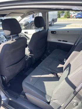 Toyota Corolla verso, снимка 6