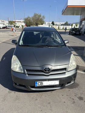 Toyota Corolla verso, снимка 9