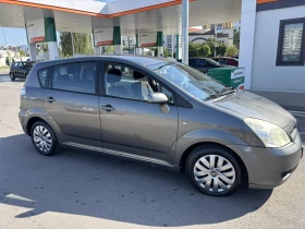 Toyota Corolla verso, снимка 8