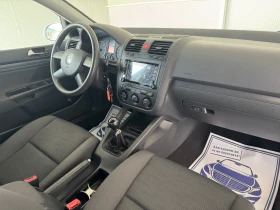 VW Golf 1.6-102к.с.-NAVIGACIA - 2900 € / 5671.91 лв. - 62632387 10