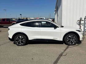 Ford Mustang Mach-E * Premium * CARFAX *  | Mobile.bg � ����� ������ 3