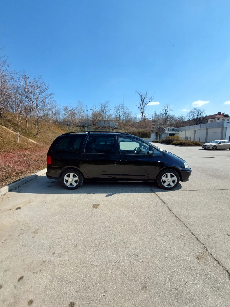 Seat Alhambra, снимка 1 - Автомобили и джипове - 40473722