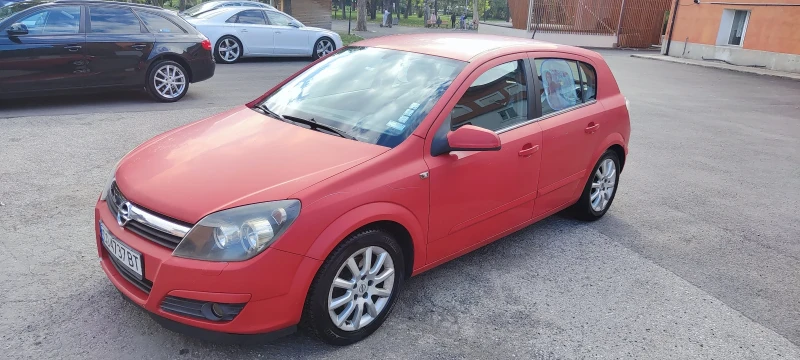 Opel Astra 1.6 Twinport, снимка 2 - Автомобили и джипове - 47354762