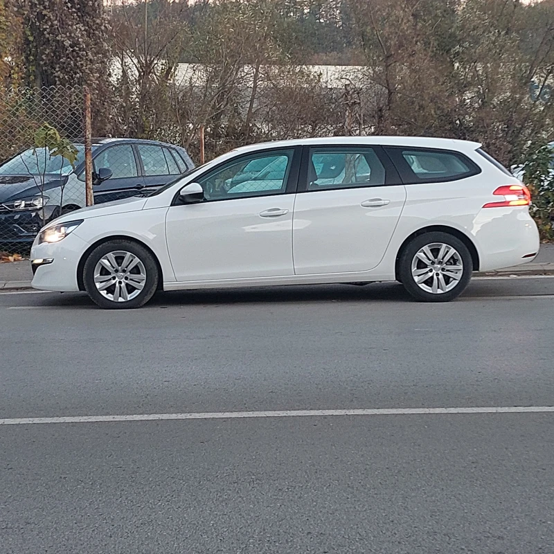 Peugeot 308 1.6HDI avtomat EURO6, снимка 4 - Автомобили и джипове - 47897375