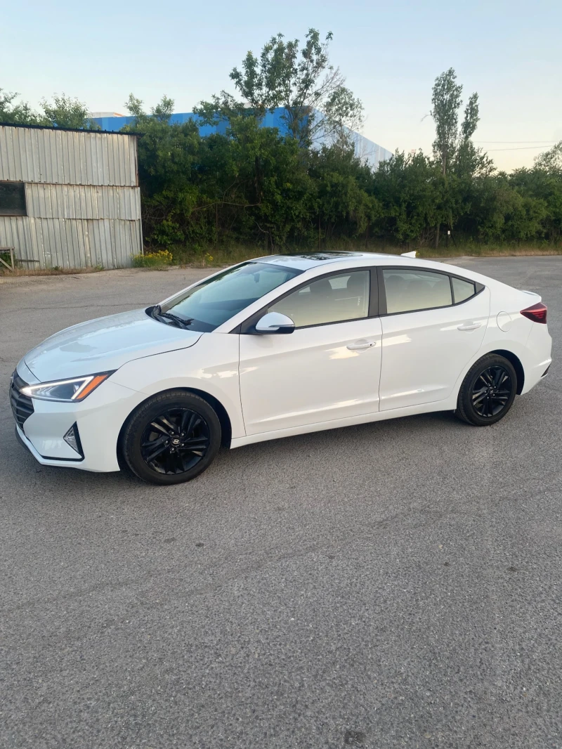 Hyundai Elantra 2.0 DOHC, снимка 7 - Автомобили и джипове - 50647871