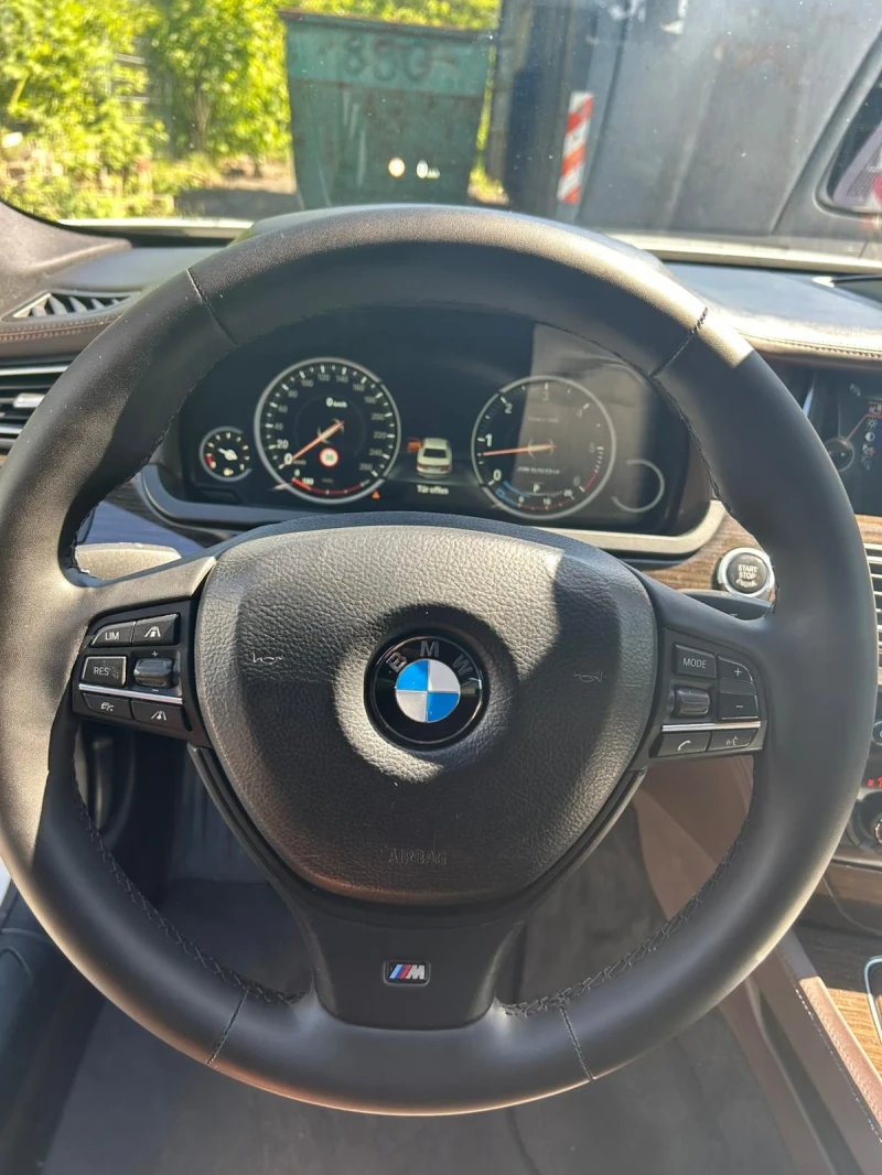 BMW 750 BMW 750D LCI XDRIVE , снимка 7 - Автомобили и джипове - 52268223