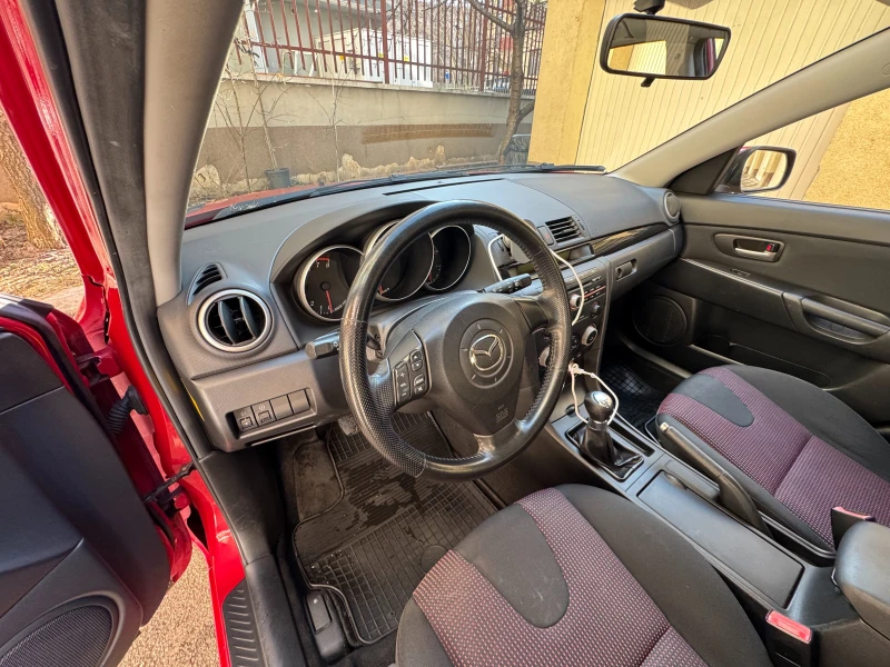 Mazda 3 1.4i 84 к.с. , снимка 10 - Автомобили и джипове - 52488332