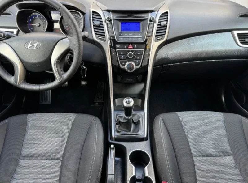 Hyundai I30 1.4i 100 kc 6 Скорости  EURO 5, снимка 12 - Автомобили и джипове - 52290042