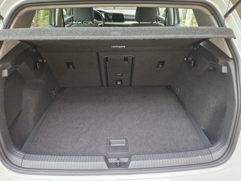 VW Golf, снимка 10 - Автомобили и джипове - 52319534