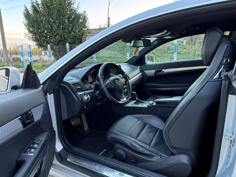 Mercedes-Benz E 250 CDI Coupe* AMG Packet, снимка 9 - Автомобили и джипове - 52598622