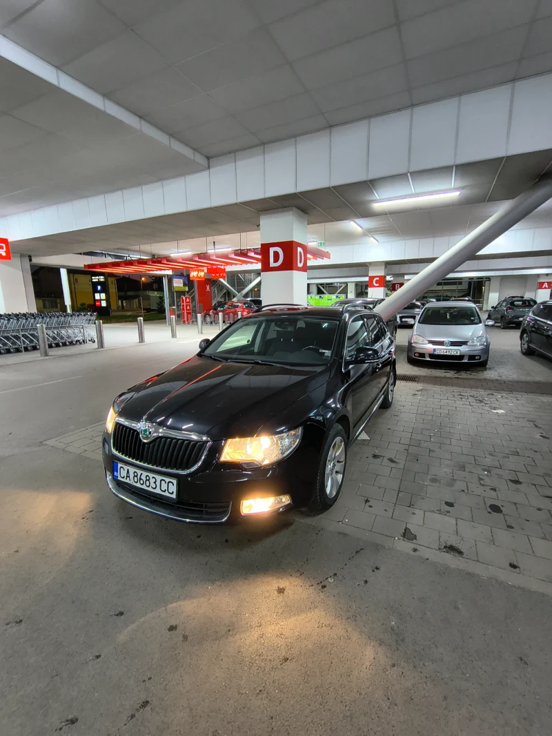 Skoda Superb, снимка 4 - Автомобили и джипове - 52797474