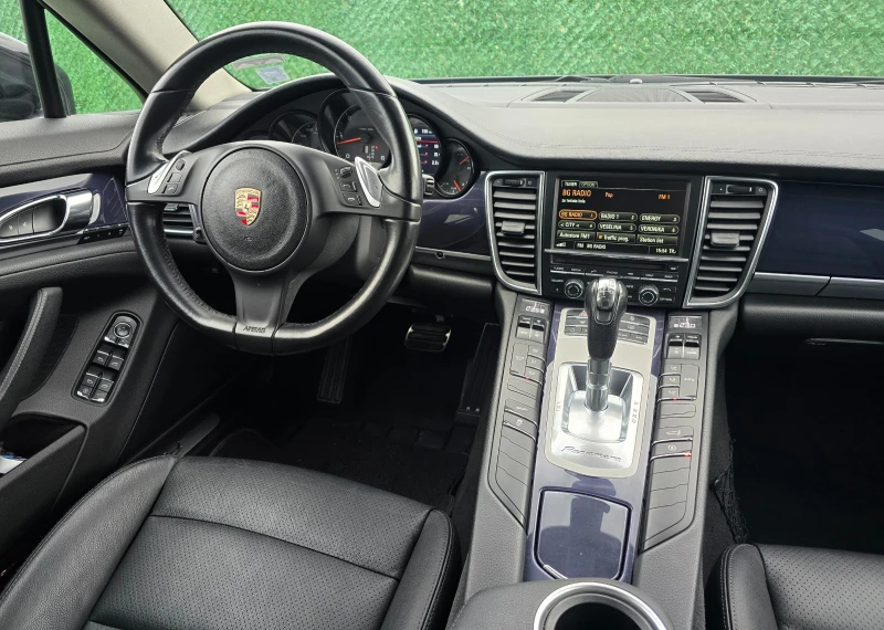 Porsche Panamera 3.0d* 250кс* 8скорости* 92000км* Евро 5B, снимка 15 - Автомобили и джипове - 53138646