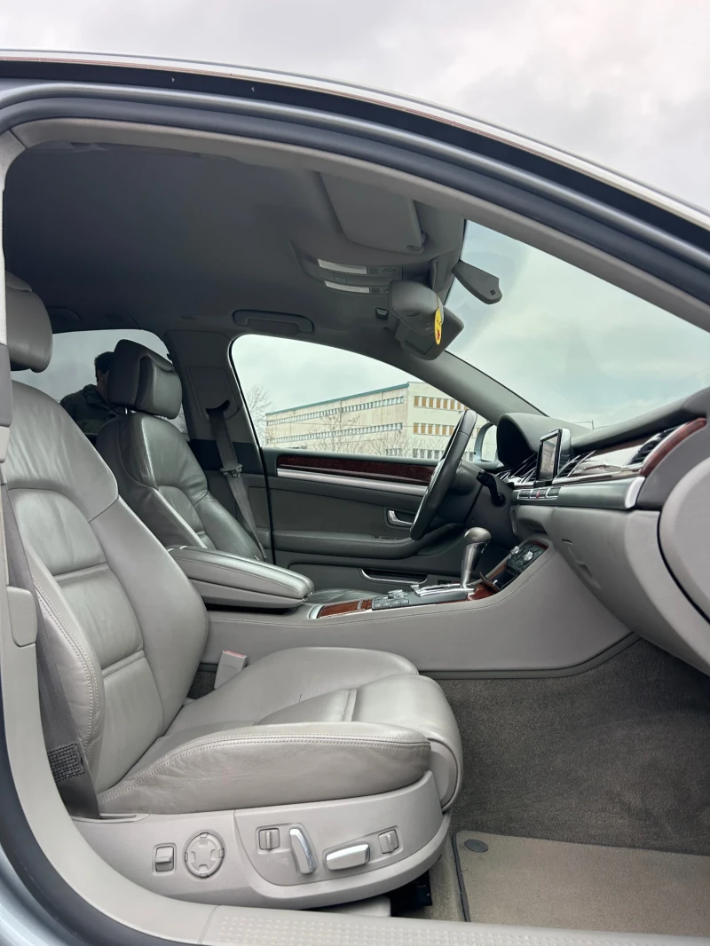 Audi A8 L 4.2TDI 326ps FACELIFT  /NAVI /BiXenon/Bose/ , снимка 14 - Автомобили и джипове - 53295397