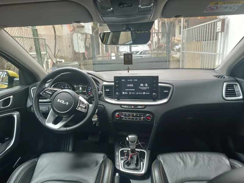 Kia Ceed, снимка 14 - Автомобили и джипове - 53403050