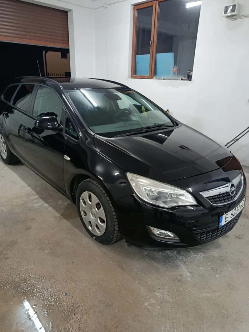 Opel Astra, снимка 2 - Автомобили и джипове - 53575417