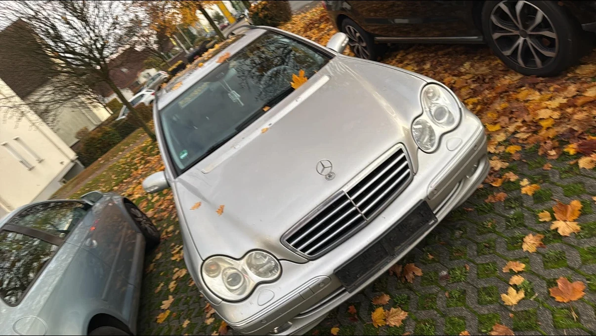 Mercedes-Benz C 180, снимка 1