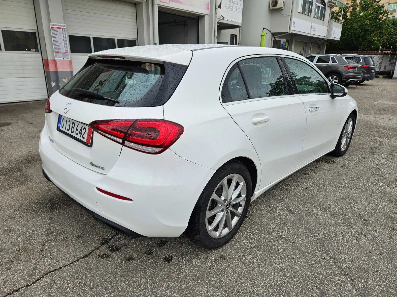 Mercedes-Benz A 250 4MATIC-AT-NAVI-LED-DISTRONIC - изображение 5