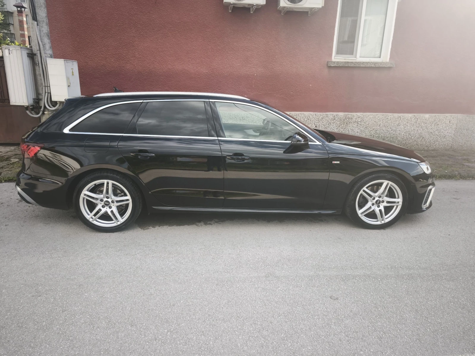 Audi A4 35TDI 3xS Line MATRIX Mild Hybrid, снимка 17 - Автомобили и джипове - 54370708