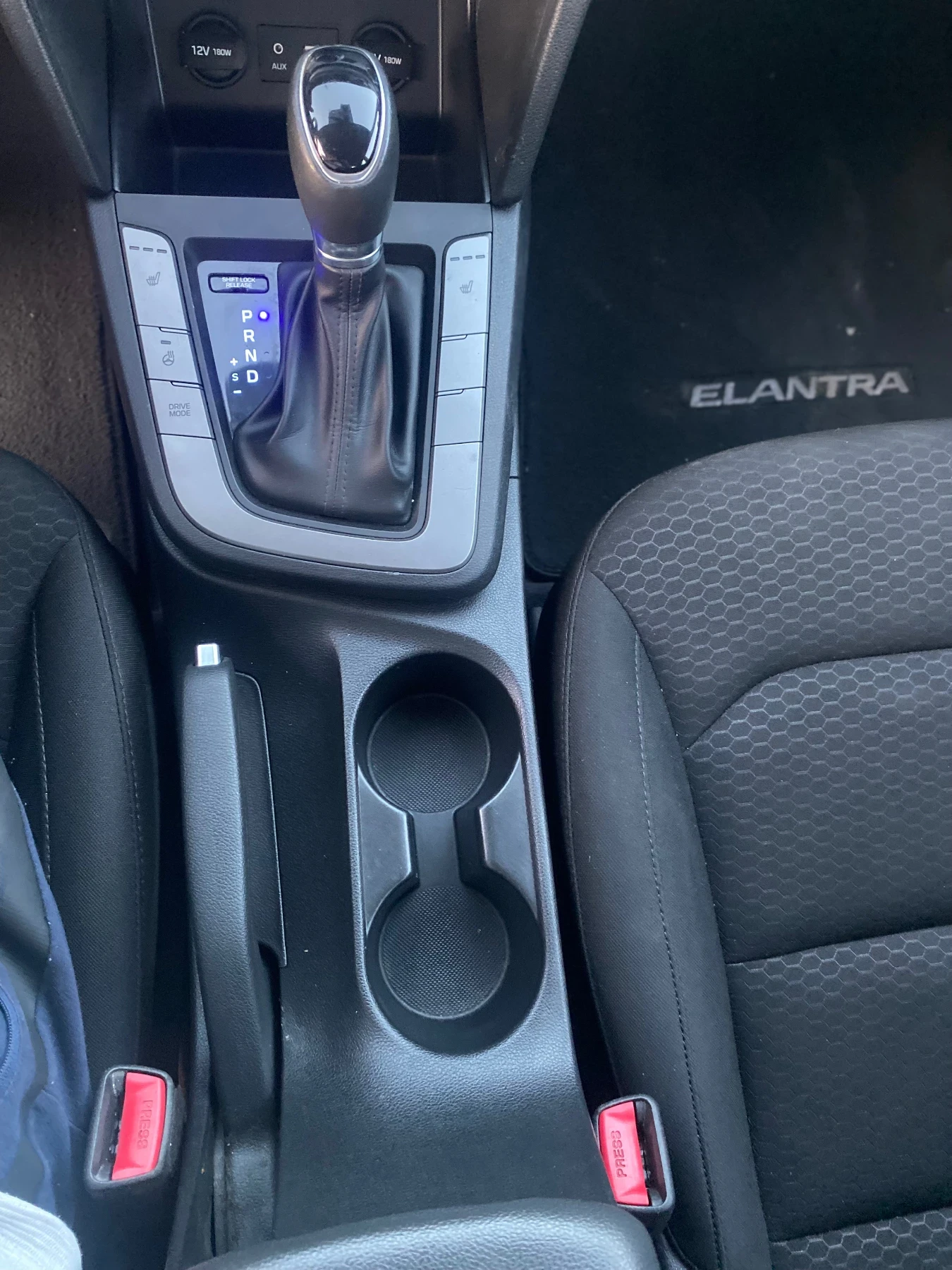 Hyundai Elantra 2.0 DOHC | Mobile.bg   11