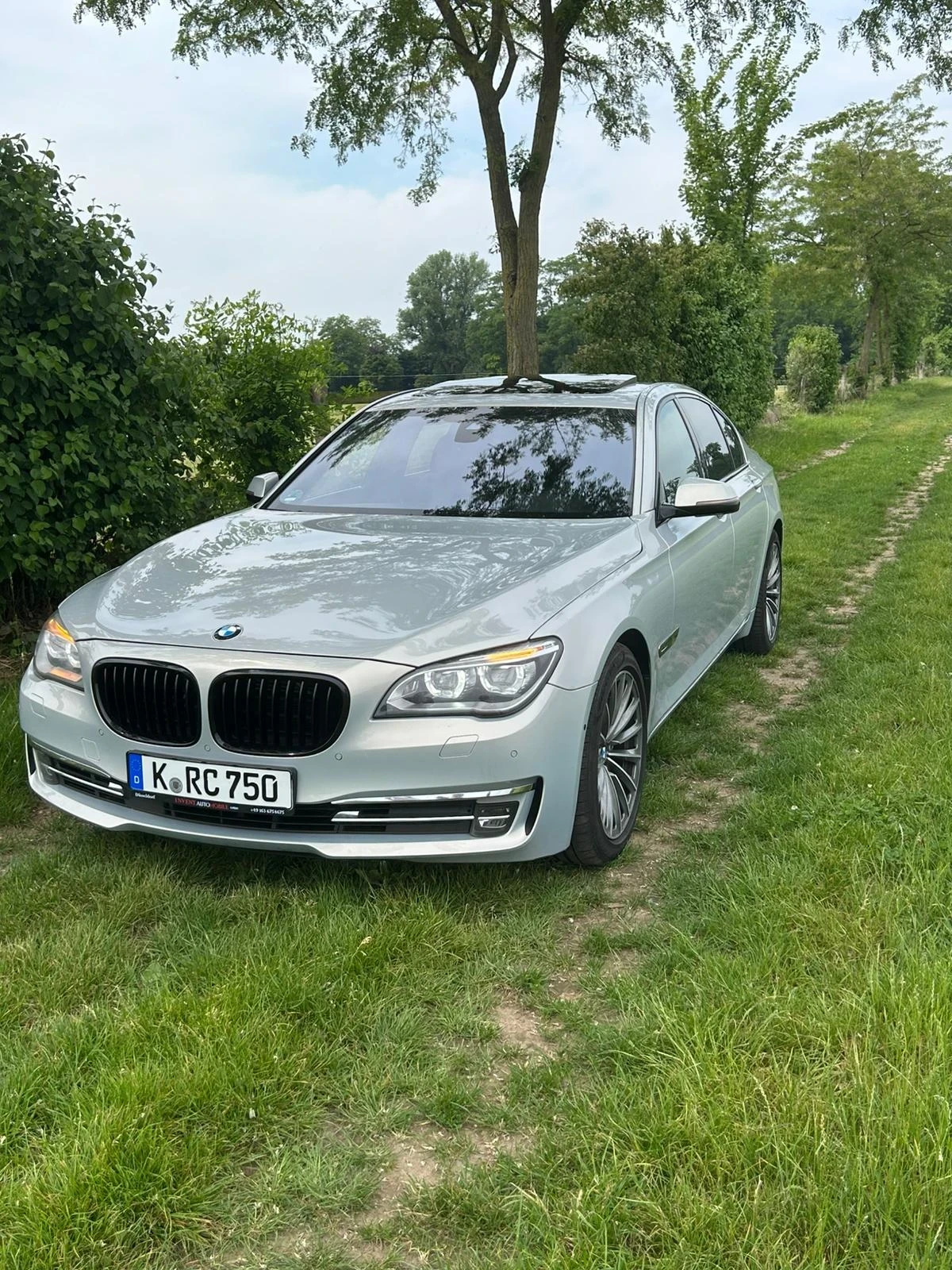 BMW 750 BMW 750D LCI XDRIVE  - изображение 3
