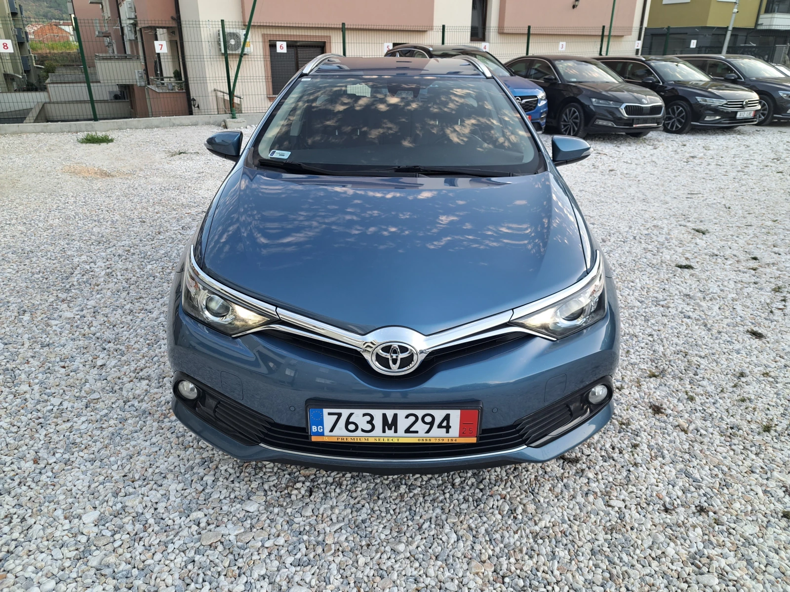 Toyota Auris 1.6 Valvematic Classic Touring - изображение 2