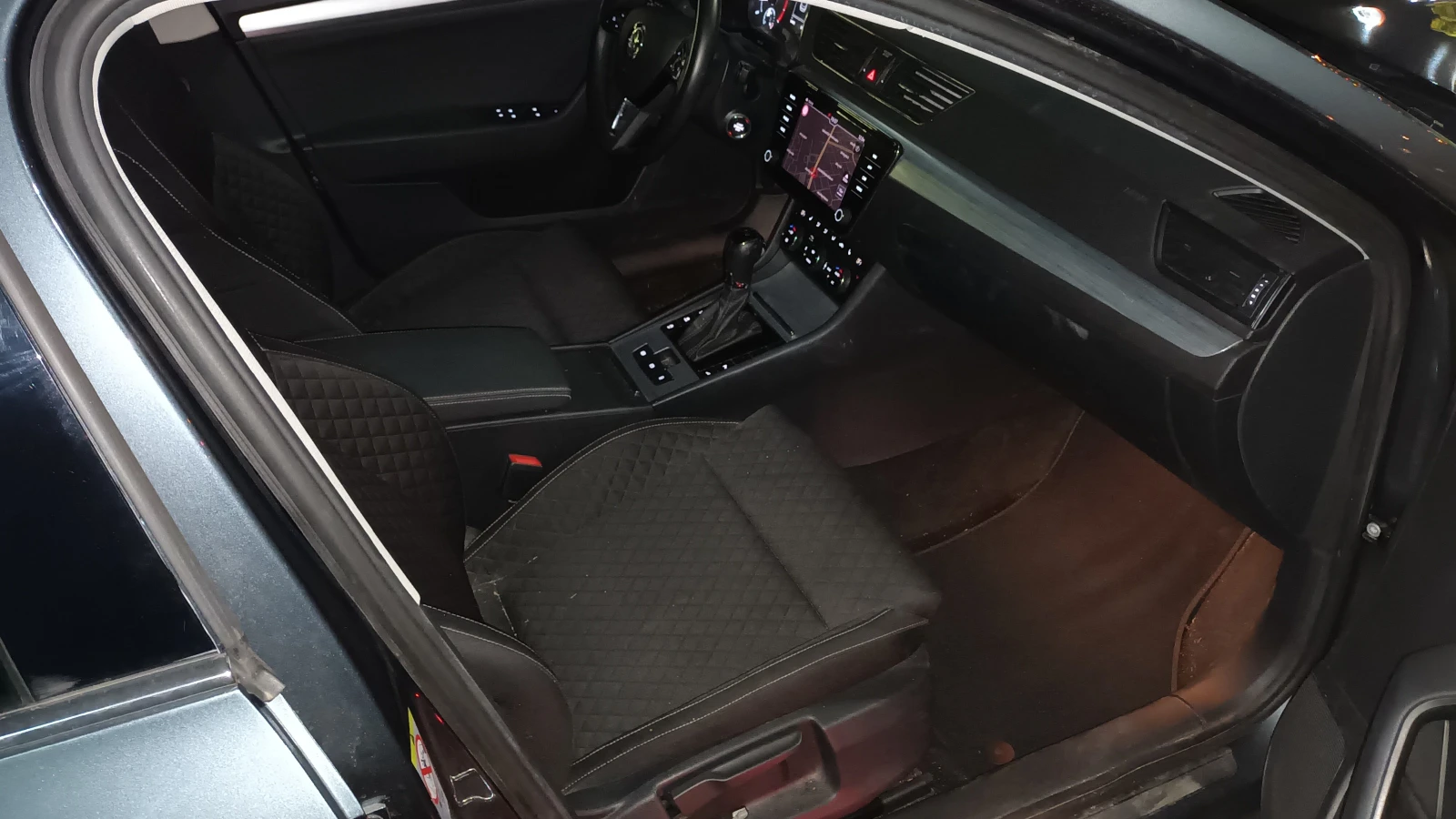 Skoda Superb 2.0 TSI/7DSG | Mobile.bg — изображение 8